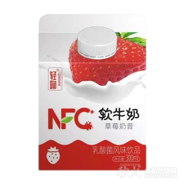 轻吻软牛奶草莓奶昔乳酸菌风味饮品300ml