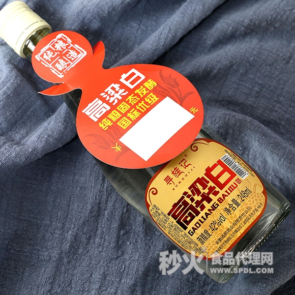 高粱白浓香型白酒42度248ml