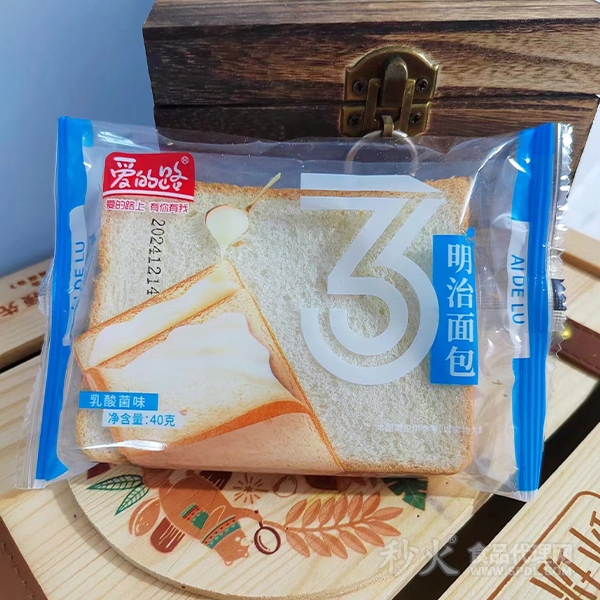 爱的路明治面包乳酸菌味40g